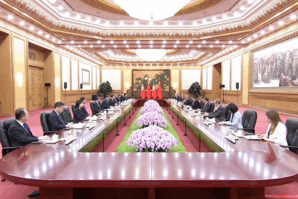 China, Portugal Highlight Model of Mutual Respect and Benefit China__Portugal_Highlight_Model_of_Mutual_Respect_and_Benefit video poster