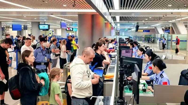 China’s New K Visa Opens Doors for Young Scientists China_s_New_K_Visa_Opens_Doors_for_Young_Scientists video poster