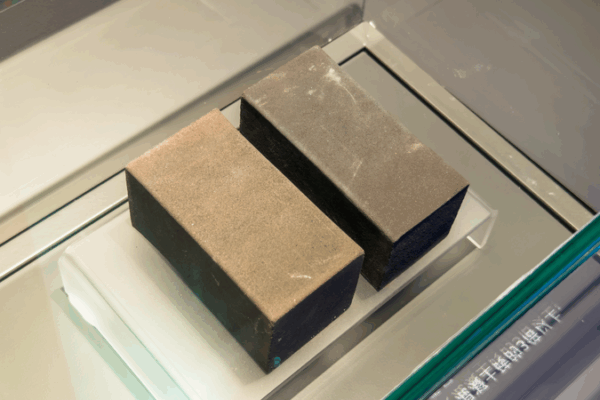Chinese Lab Reveals Moon Brick Maker for Lunar Bases Chinese_Lab_Reveals_Moon_Brick_Maker_for_Lunar_Bases