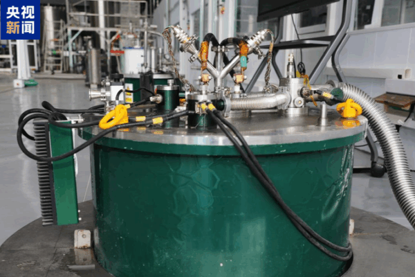 Chinese Scientists Achieve 35.1-Tesla Superconducting Magnet World Record Chinese_Scientists_Achieve_35_1_Tesla_Superconducting_Magnet_World_Record