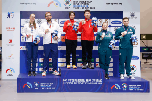 Chinese mainland shooters shine with gold and silver at ISSF World Cup in Ningbo Chinese_mainland_shooters_shine_with_gold_and_silver_at_ISSF_World_Cup_in_Ningbo