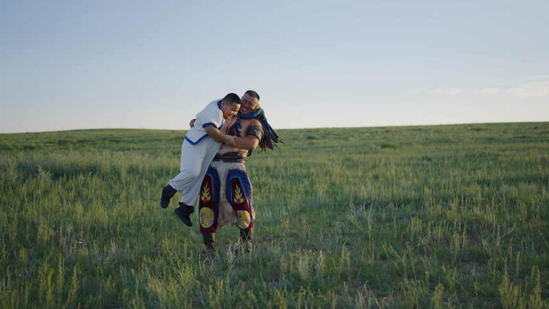 EDD9H19CWKEKXY3CWLRB - News for amigos, by amigos Chinese Wrestling Meets Mongolian Bökh in Inner Mongolia video poster