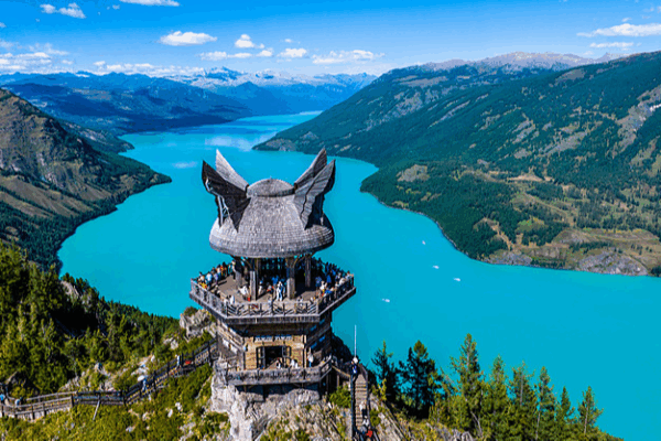 Escape to Yingshan Lake’s Mirror-like Magic Escape_to_Yingshan_Lake_s_Mirror_like_Magic video poster