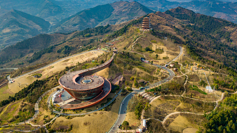 Exploring_Chengdu_s_Urban_Oxygen_Bar__Longquan_Mountains_Forest_Park_poster - News for amigos, by amigos Exploring_Chengdu_s_Urban_Oxygen_Bar__Longquan_Mountains_Forest_Park video poster