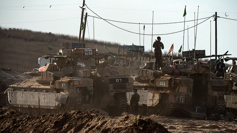 Gaza_Telecom_Blackout_as_Israeli_Forces_Push_into_City_Center