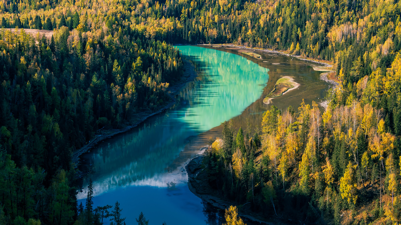 Encounter Moon Bay: Xinjiang’s Poetic Emerald Curve Encounter Moon Bay: Xinjiang’s Poetic Emerald Curve video poster