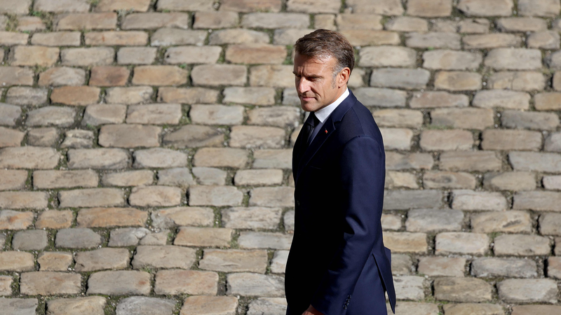 Macron_Seeks_New_PM_After_Government_Collapse - News for amigos, by amigos Macron_Seeks_New_PM_After_Government_Collapse