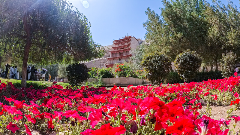 Mogao Grottoes in Dunhuang: Autumn Magic Unveiled Mogao_Grottoes_in_Dunhuang__Autumn_Magic_Unveiled