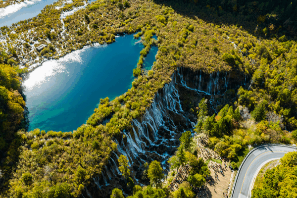 Nuorilang Waterfall: The Alpine Gem of Southwest China Nuorilang_Waterfall__The_Alpine_Gem_of_Southwest_China video poster