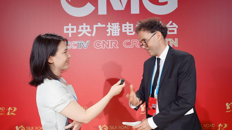 Rafal_Listopad__Why_a_Film_Is__Born_Three_Times__poster - News for amigos, by amigos Rafal_Listopad__Why_a_Film_Is__Born_Three_Times_ video poster