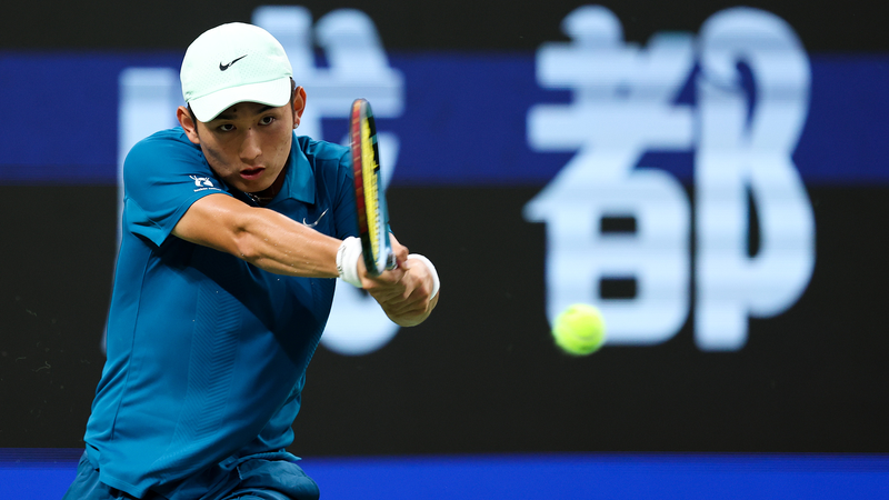 Shang_Juncheng_Triumphs_in_First_Post_Surgery_Win_at_Chengdu_Open
