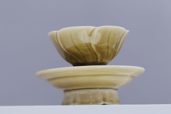 Shouzhou Kiln: Vibrant Yellow & Purple Glazes Shouzhou_Kiln__Vibrant_Yellow___Purple_Glazes