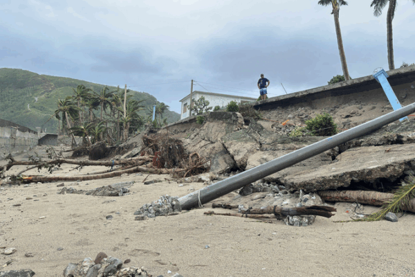 Super Typhoon Ragasa Hits Philippines: 6 Dead, Communities Struggle Super_Typhoon_Ragasa_Hits_Philippines__6_Dead__Communities_Struggle