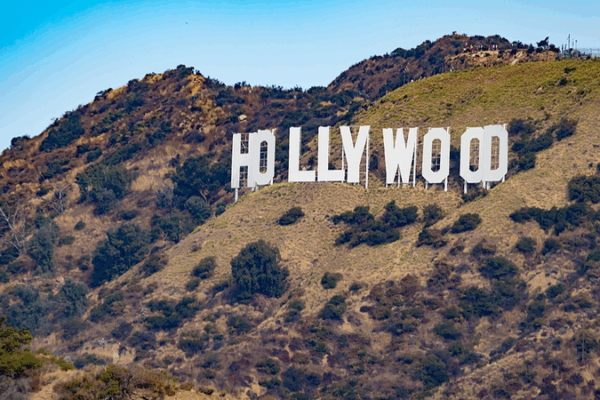Trump’s 100% Tariff Threat Shakes Up Hollywood Trump_s_100__Tariff_Threat_Shakes_Up_Hollywood