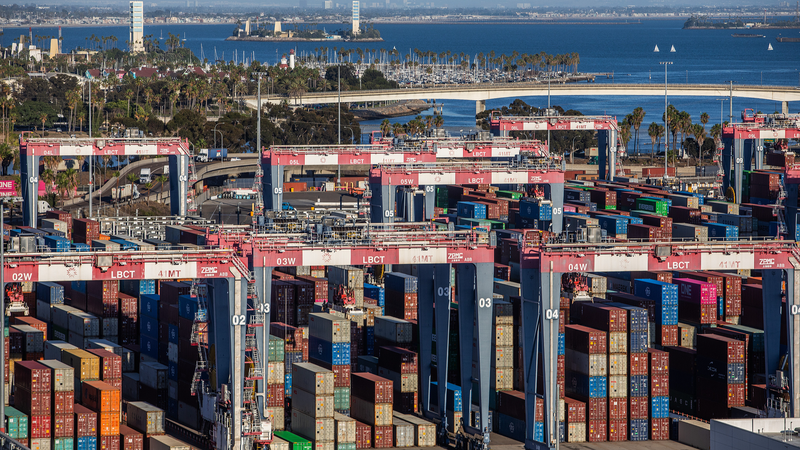 US_Tariffs_Slam_SMEs__20__Cost_Jumps___Shrinking_Shipments