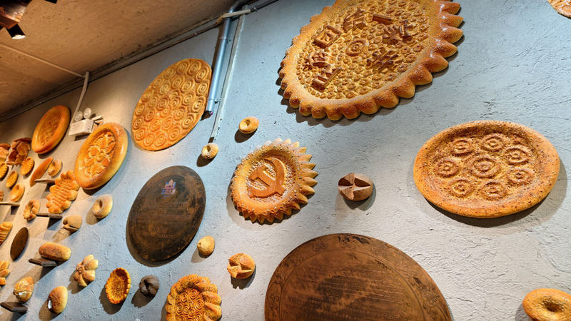 Xinjiang_Nang_Bread__Secret_Tips_for_Perfect_Loaves_poster - News for amigos, by amigos Xinjiang_Nang_Bread__Secret_Tips_for_Perfect_Loaves video poster