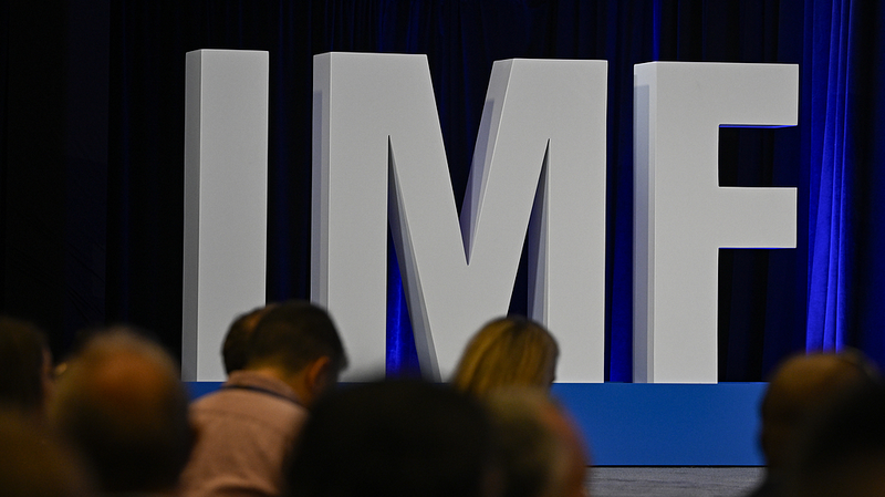 IMF Boosts 2025 Growth Forecast to 3.2% Amid Trade Woes 🌍