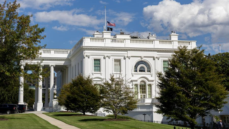 ✈️ Grounded by Politics: US Shutdown Sparks Flight Delays ✈️ Grounded by Politics: US Shutdown Sparks Flight Delays