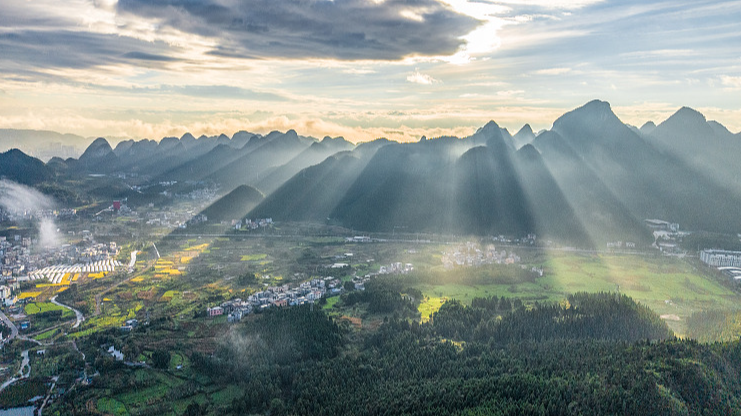 Wanfenglin Scenic Area: China’s Karst Wonderland video poster