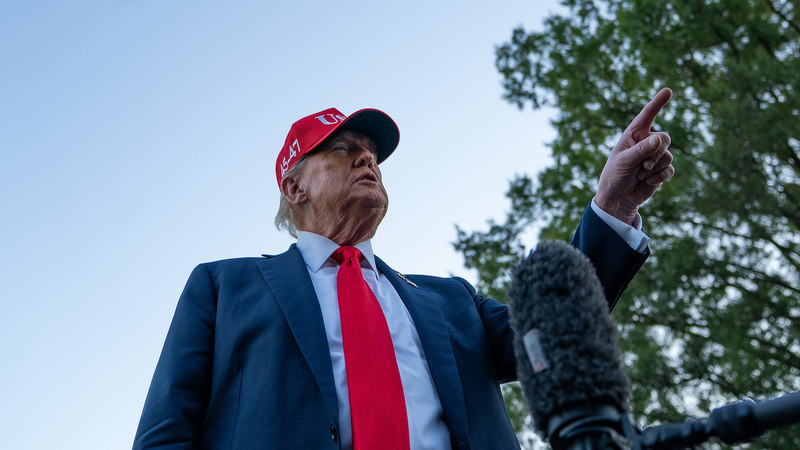 4_108_Federal_Workers_Fired_as_U_S__Shutdown_Drags_On