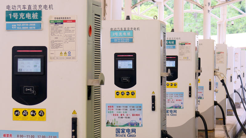 Chinese mainland's 3-Year Plan to Double EV Charging Network ⚡