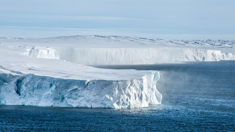 Antarctic_Sea_Ice_Hits_Third_Lowest_Winter_Peak - News for amigos, by amigos Antarctic_Sea_Ice_Hits_Third_Lowest_Winter_Peak