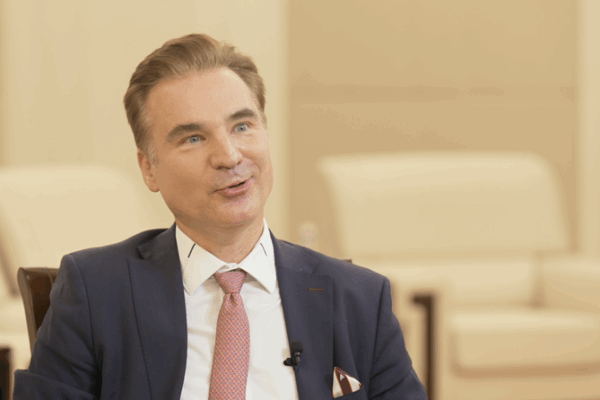 BNP Paribas JV CEO: Localization Drives Success in the Chinese mainland BNP_Paribas_JV_CEO__Localization_Drives_Success_in_the_Chinese_mainland video poster