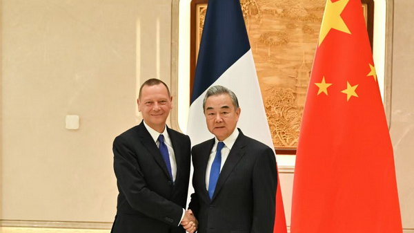 China, France Deepen Ties at 27th Strategic Dialogue China__France_Deepen_Ties_at_27th_Strategic_Dialogue