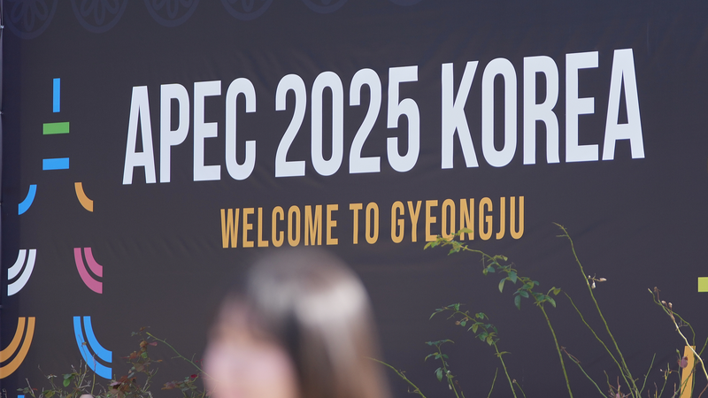 China_and_US_Relaunch_Trade_Talks_with_Year_Long_Truce