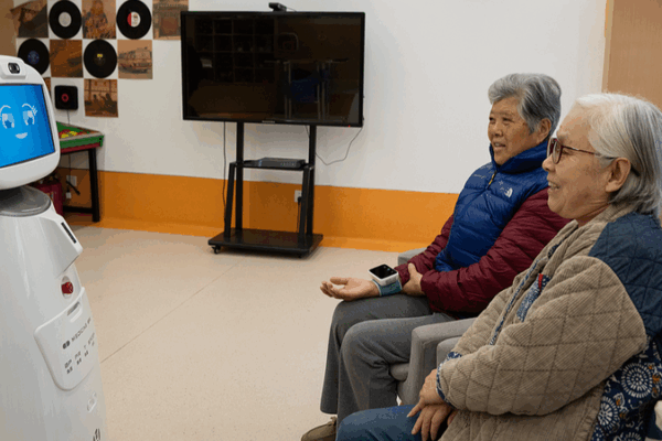 China’s Tech-Driven Elderly Care Revolution China_s_Tech_Driven_Elderly_Care_Revolution