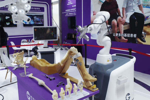 Chinese Mainland Advances Medical Tech with Breakthrough BCIs Chinese_Mainland_Advances_Medical_Tech_with_Breakthrough_BCIs