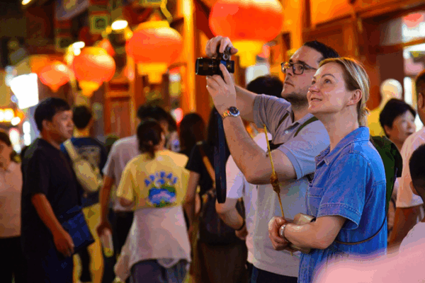 Chinese mainland’s K visa: Opening doors as US tightens H-1B Chinese_mainland_s_K_visa__Opening_doors_as_US_tightens_H_1B