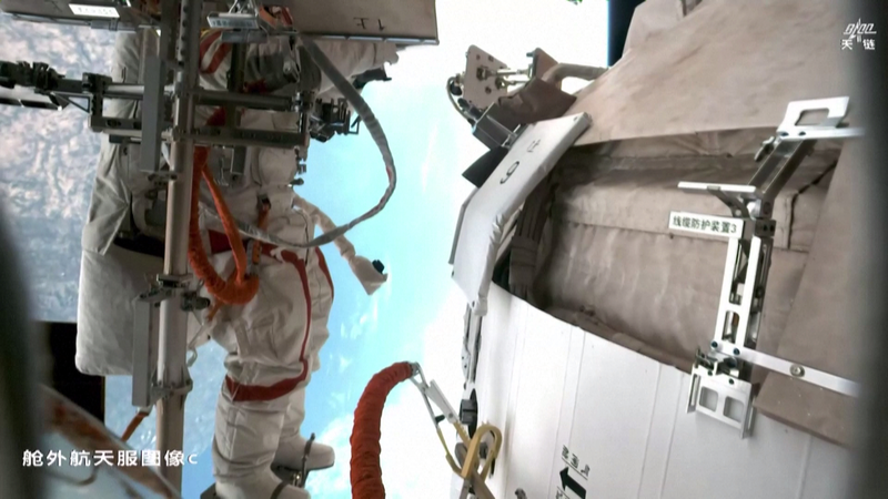 FVENA1FPP24W01LIYXIT - News for amigos, by amigos China’s Shenzhou-20 Crew Poised to Break Space Duration Record 🚀