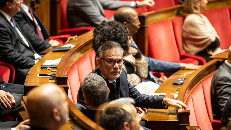 France_s_Socialists_Threaten_to_Topple_Government_Over_Billionaire_Tax - News for amigos, by amigos France_s_Socialists_Threaten_to_Topple_Government_Over_Billionaire_Tax