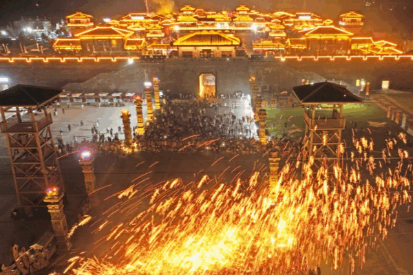 Golden Week Booms: China’s Travel & Spending Hit New Highs 🌟 Golden Week Booms: China's Travel & Spending Hit New Highs 🌟