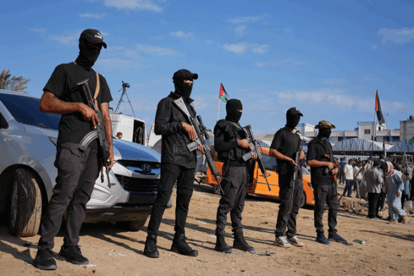 Hamas Frees 20 Israeli Hostages in Trump-Brokered Ceasefire Hamas_Frees_20_Israeli_Hostages_in_Trump_Brokered_Ceasefire