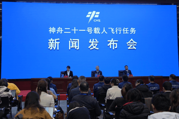 Hong Kong & Macao Astronauts Pass Tough Space Training Hong_Kong___Macao_Astronauts_Pass_Tough_Space_Training