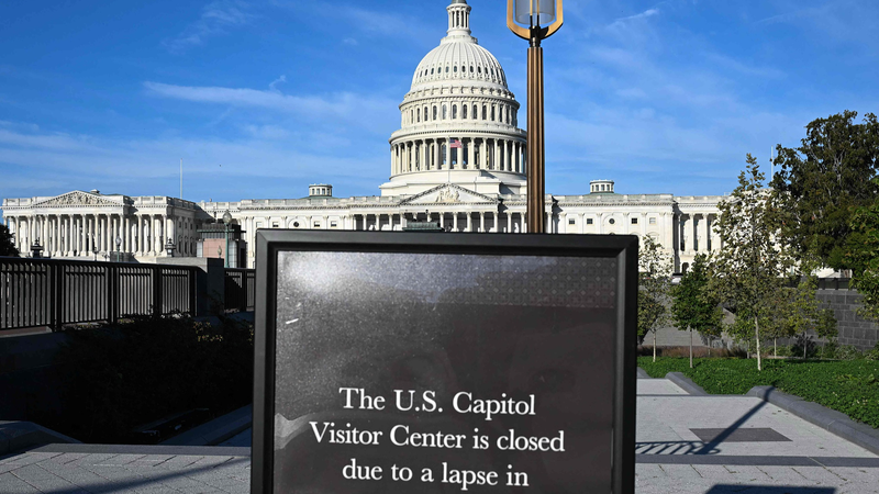 Week Two of the US Shutdown: Economic Toll and Fed Workers’ Struggle Week Two of the US Shutdown: Economic Toll and Fed Workers’ Struggle