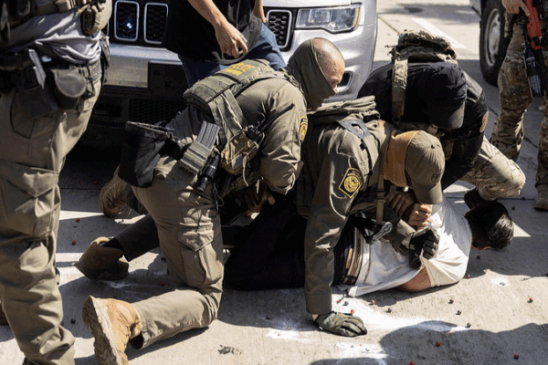 LA Mayor Demands Probe into Federal Agents’ Unlawful Actions LA_Mayor_Demands_Probe_into_Federal_Agents__Unlawful_Actions