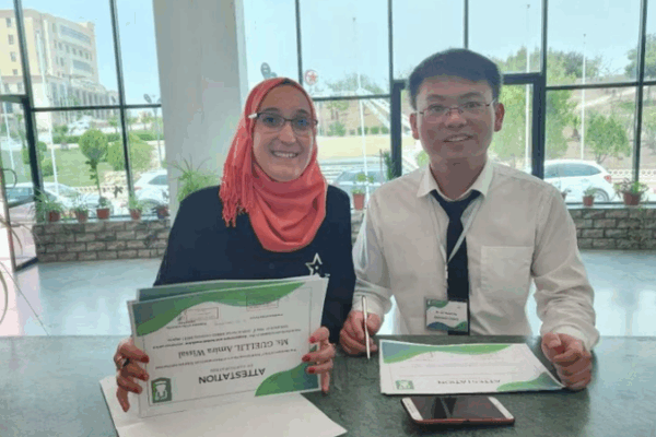 Magic Needles Shine: Chinese Acupuncture Brings Hope in Algeria Magic_Needles_Shine__Chinese_Acupuncture_Brings_Hope_in_Algeria