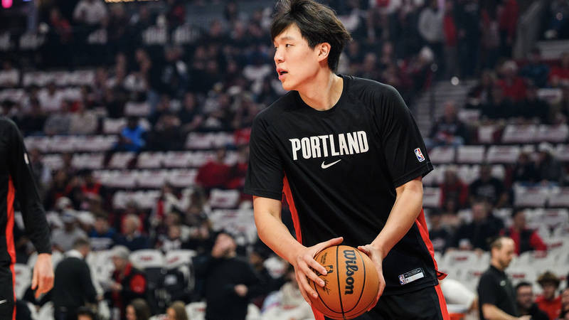 QP9QK0PIRDMBQDUCFRPS - News for amigos, by amigos Yang Hansen’s NBA Debut: Hype or Real Deal? video poster