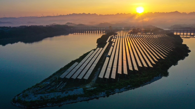 Renewables_Overtake_Coal_as_Chinese_Mainland_Sparks_Historic_Shift