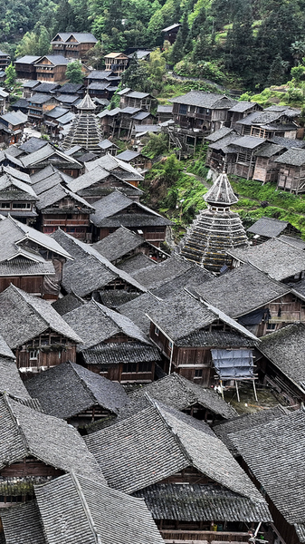 SO9FZUYFRT4V8U8R5RD2 - News for amigos, by amigos Huanggang: Dong Village Named UN’s 2025 Best Tourism Village video poster