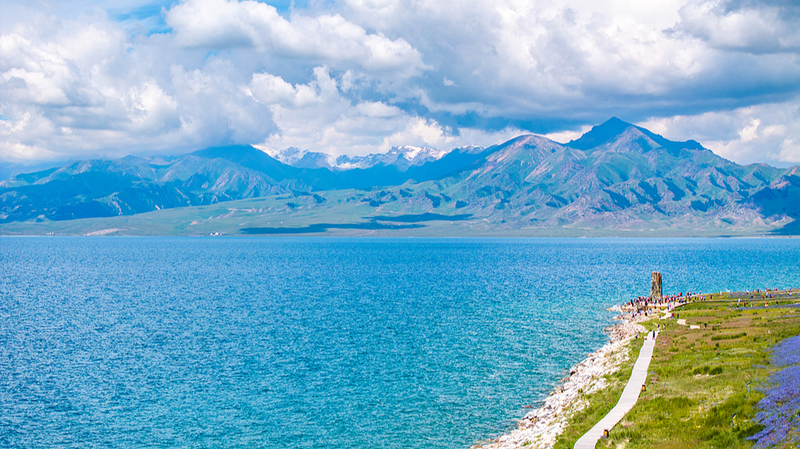 Serenity_at_Fengfanxi_Creek__Sayram_Lake video poster