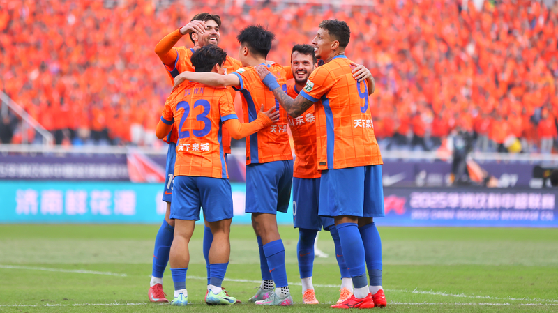 Shandong_Stuns_Shanghai_Port__CSL_Title_Race_Tightens - News for amigos, by amigos Shandong_Stuns_Shanghai_Port__CSL_Title_Race_Tightens