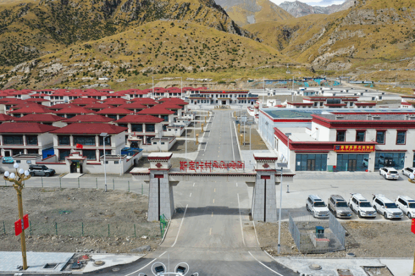 Think Tank Report Highlights Rural Development in Xizang Think_Tank_Report_Highlights_Rural_Development_in_Xizang
