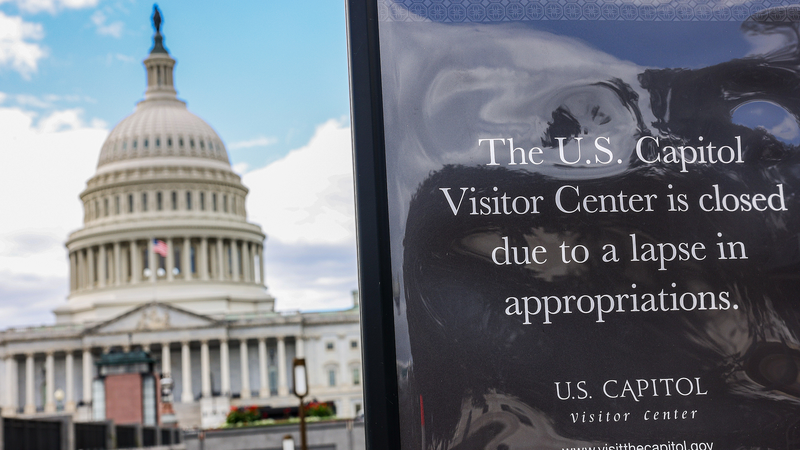 Trump_Administration_Starts_Layoffs_on_Shutdown_s_10th_Day - News for amigos, by amigos Trump_Administration_Starts_Layoffs_on_Shutdown_s_10th_Day