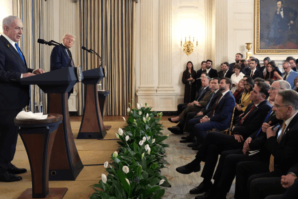 Trump Sets Deadline for Hamas on Gaza Peace Plan Trump_Sets_Deadline_for_Hamas_on_Gaza_Peace_Plan