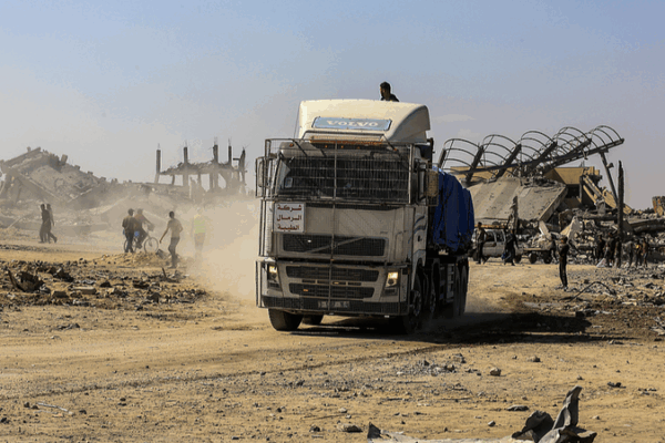 Trump’s Bold Warning to Hamas Amid Gaza Ceasefire Talks Trump_s_Bold_Warning_to_Hamas_Amid_Gaza_Ceasefire_Talks