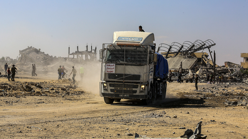Trump_s_Bold_Warning_to_Hamas_Amid_Gaza_Ceasefire_Talks - News for amigos, by amigos Trump_s_Bold_Warning_to_Hamas_Amid_Gaza_Ceasefire_Talks